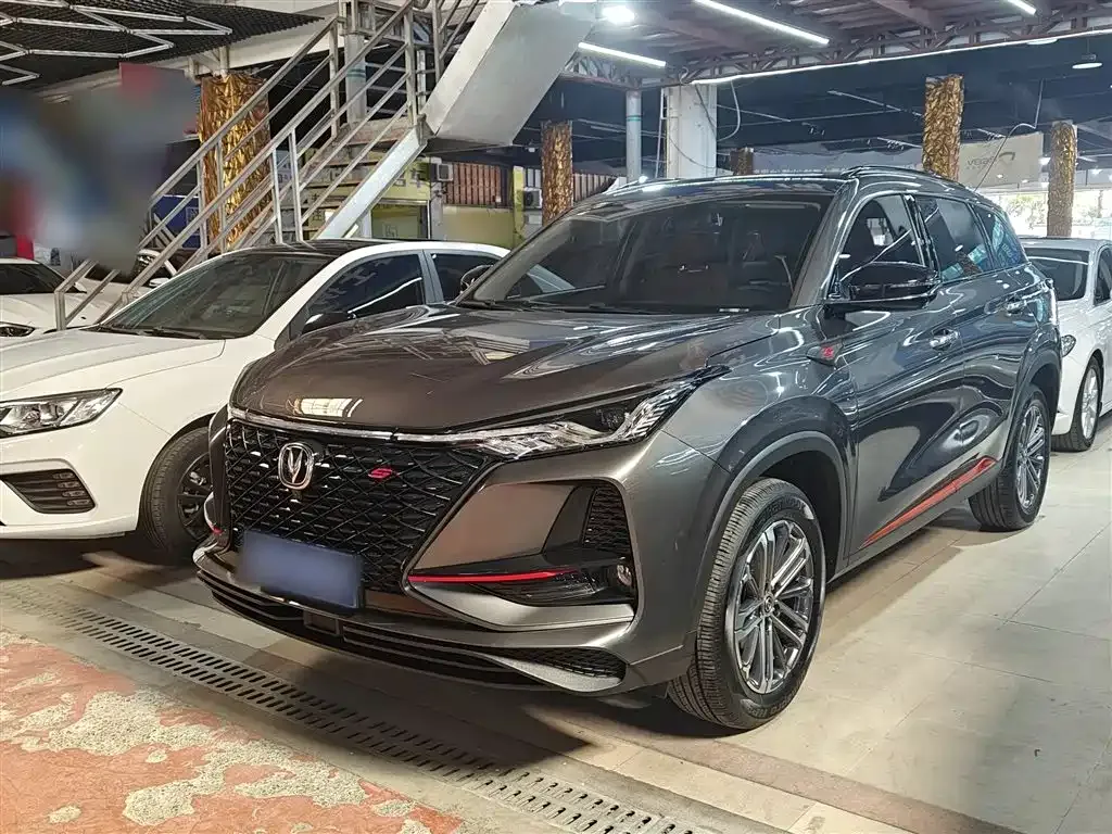 Changan CS75PLUS — фото 1