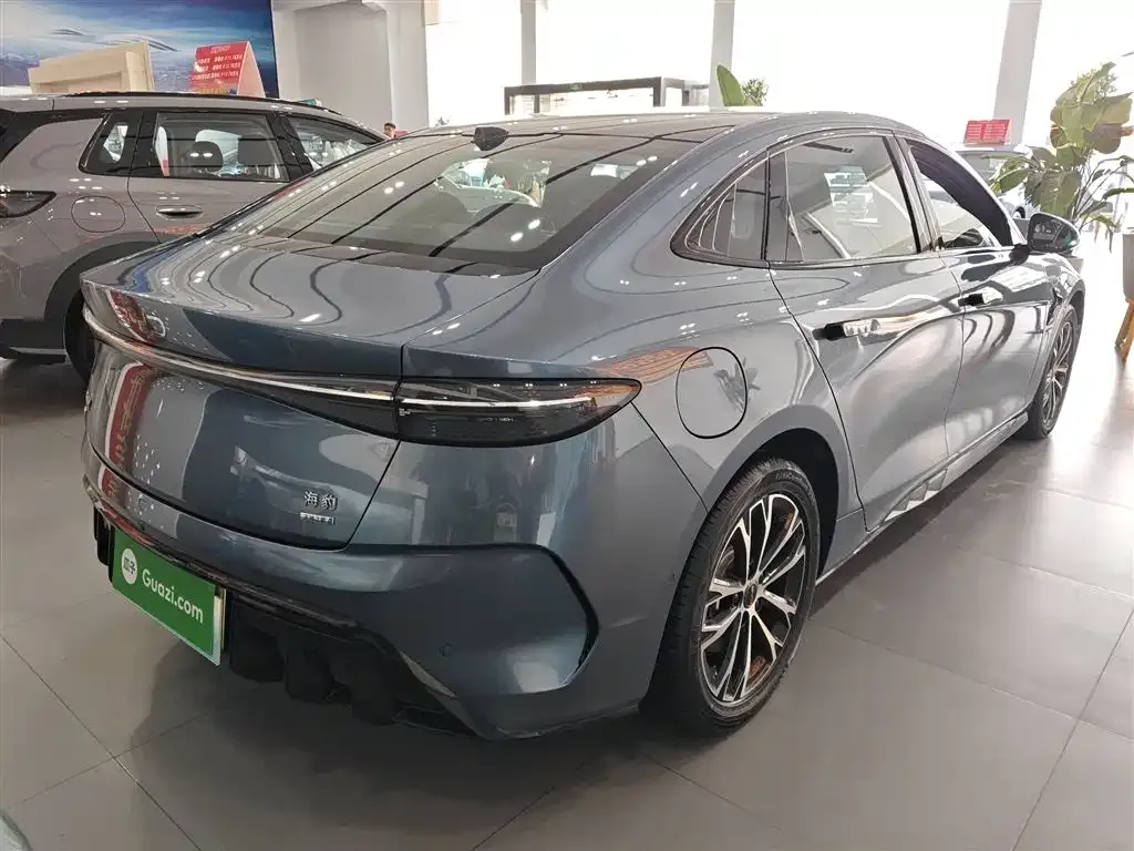 BYD Seal — фото 4