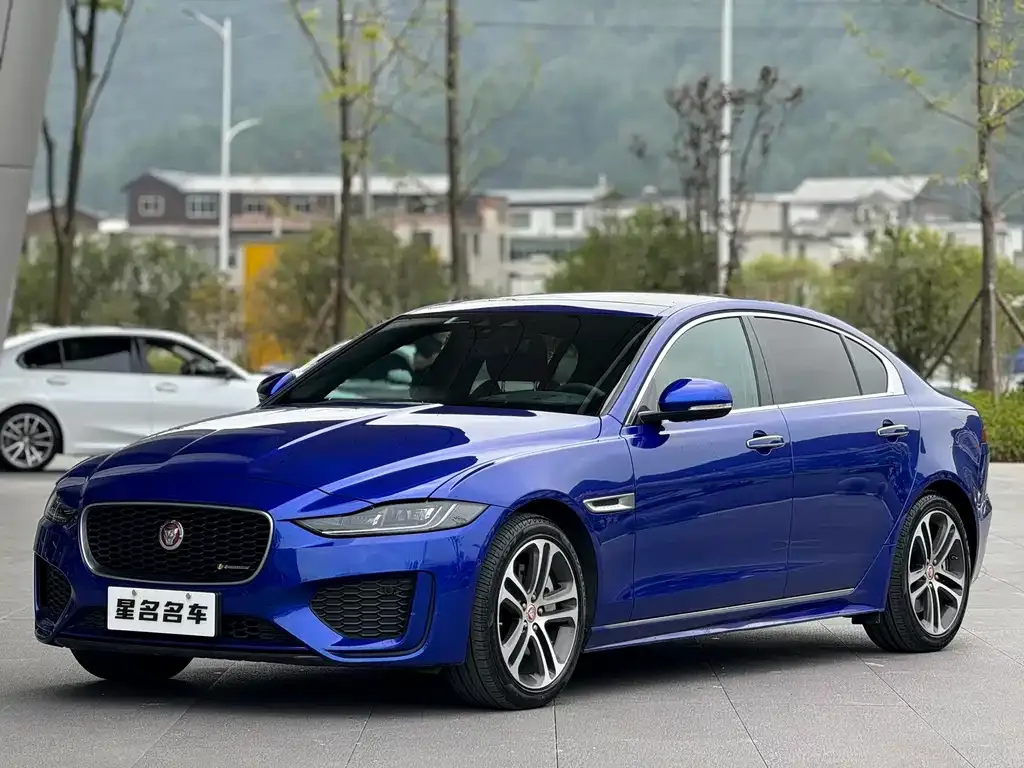 Jaguar XEL — фото 1