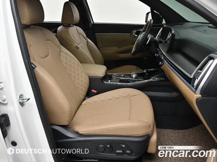 Kia Sorento — фото 6