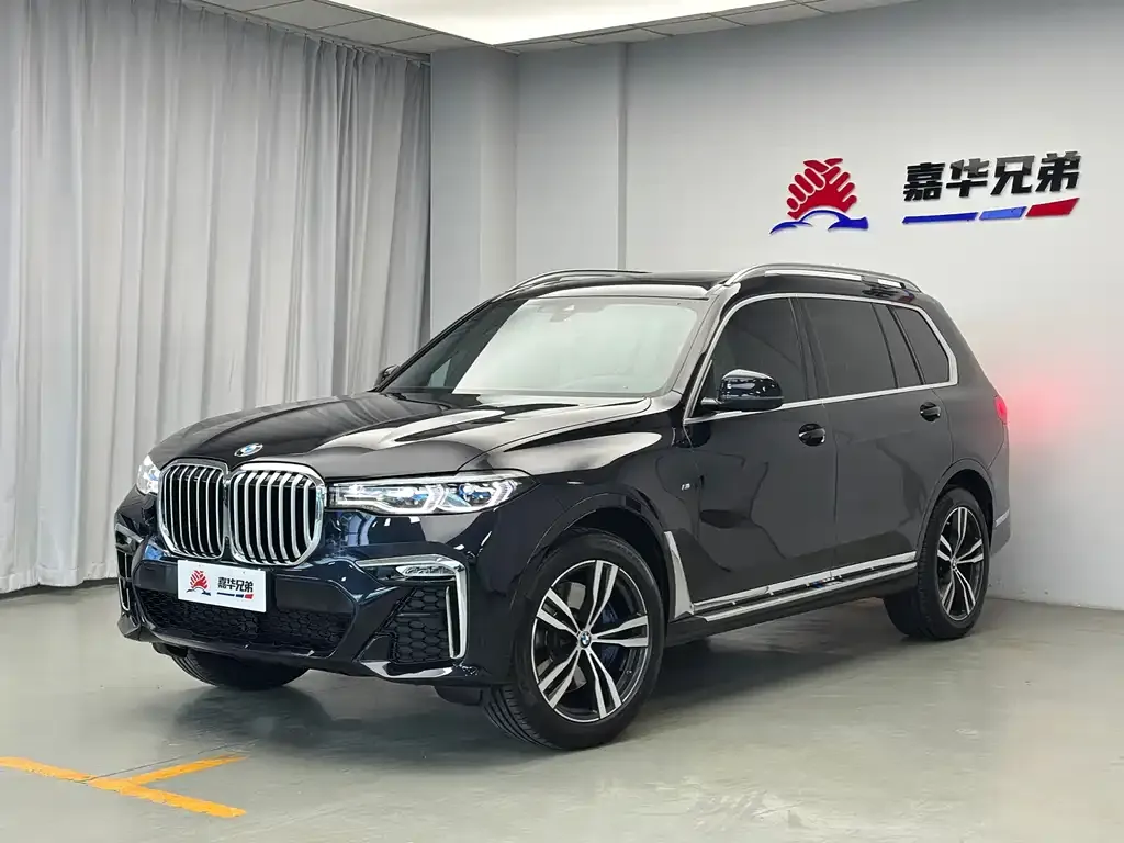 BMW X7 — фото 1