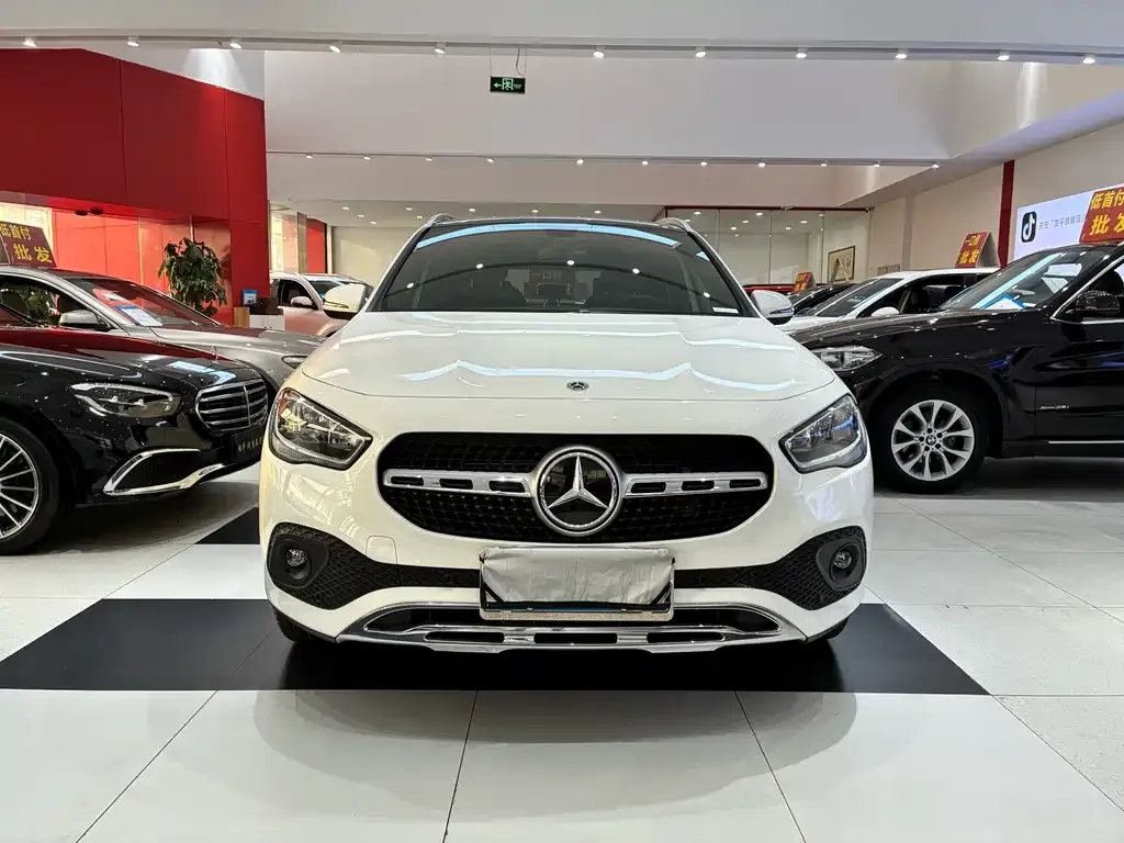 Mercedes-Benz GLA — фото 2