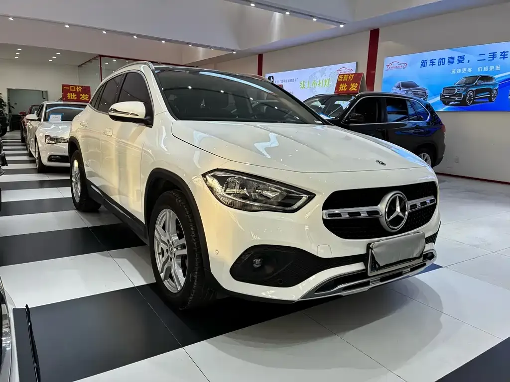 Mercedes-Benz GLA — фото 3