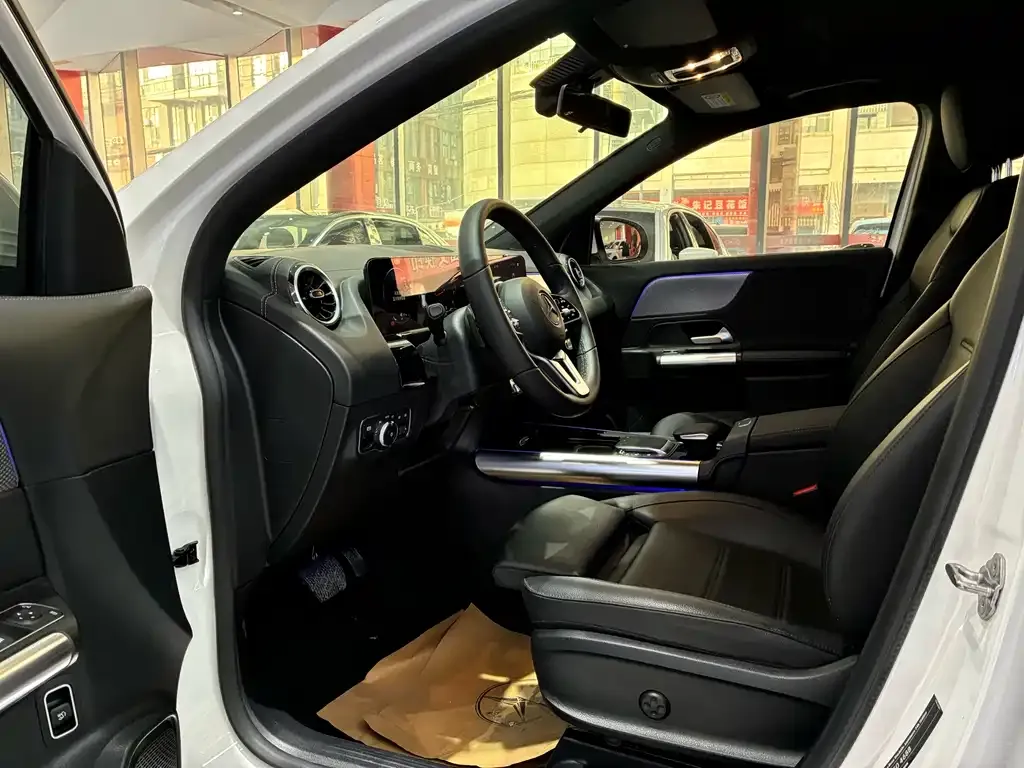Mercedes-Benz GLA — фото 4