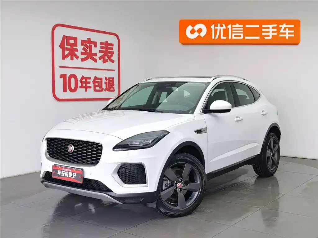 Jaguar E-PACE — фото 1
