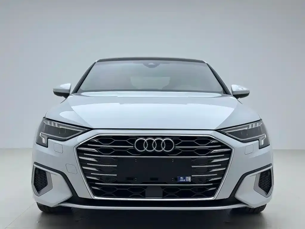 Audi A3 — фото 2