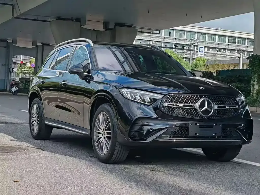 Mercedes-Benz GLC — фото 9