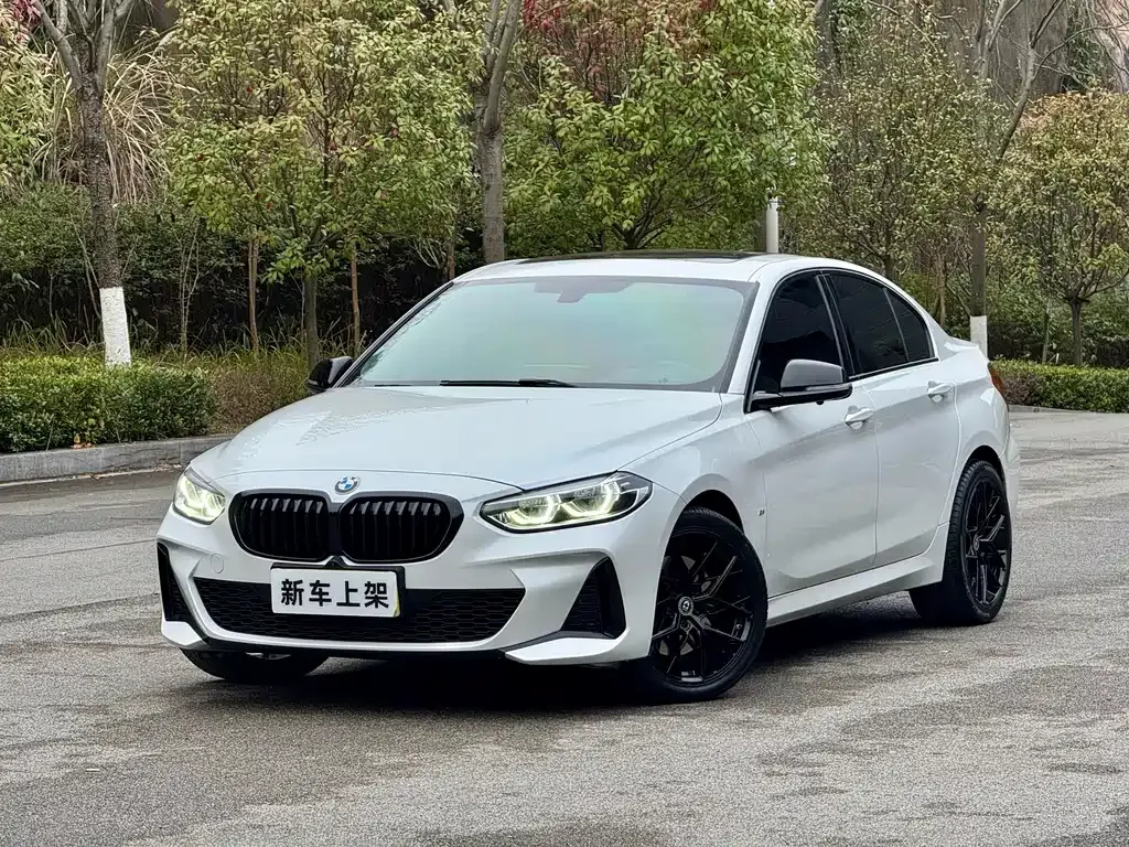 BMW 1 Series — фото 1