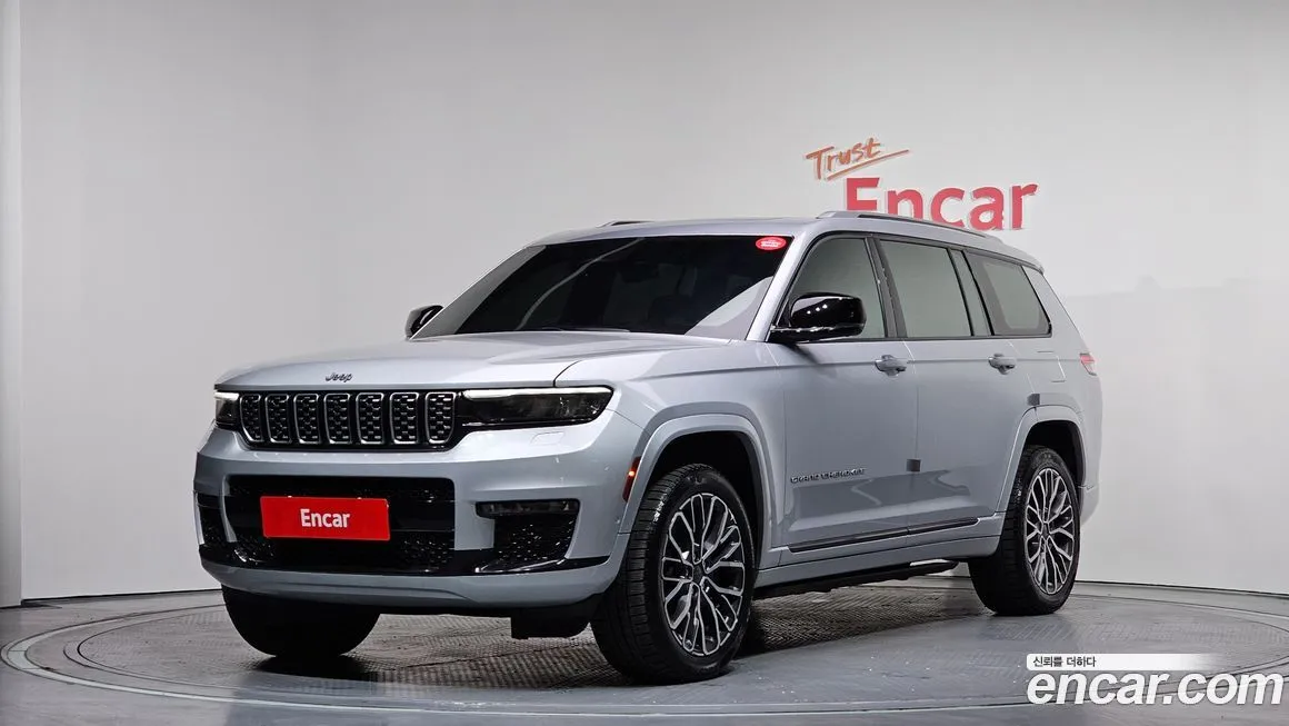 Jeep Cherokee — фото 1