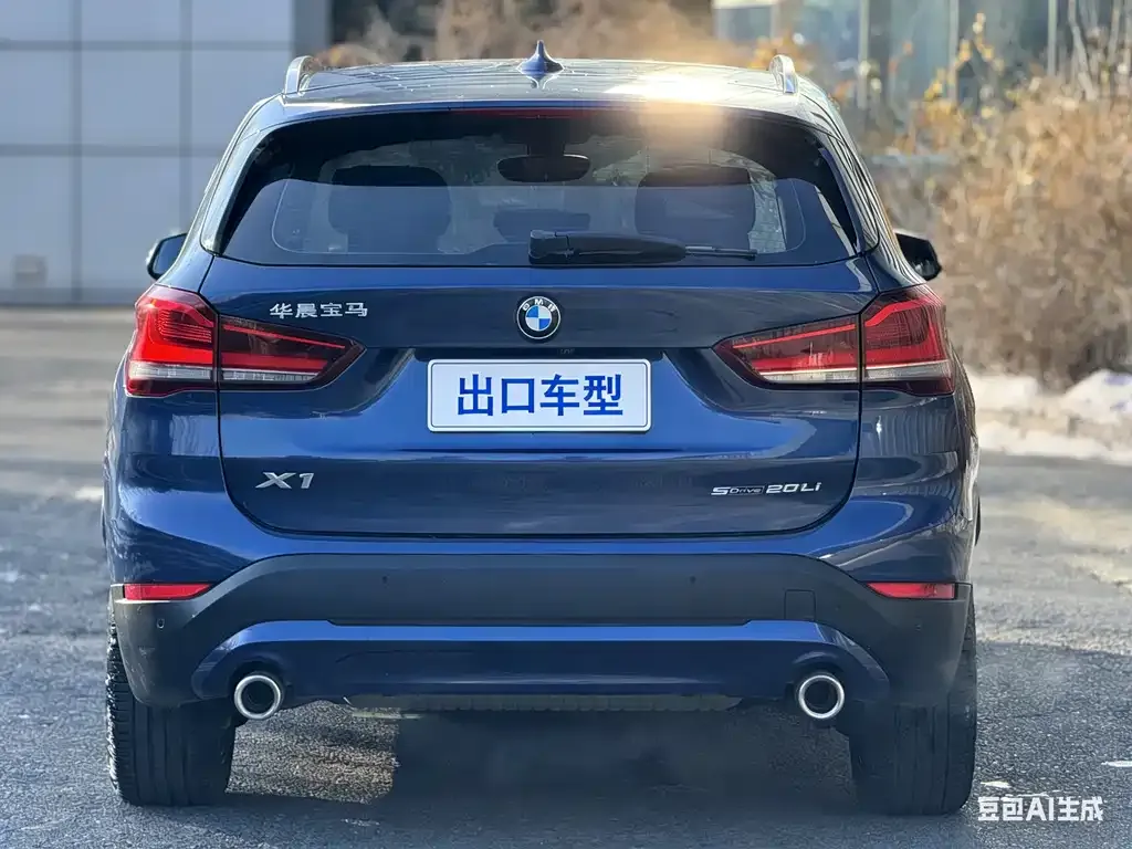 BMW X1 — фото 5