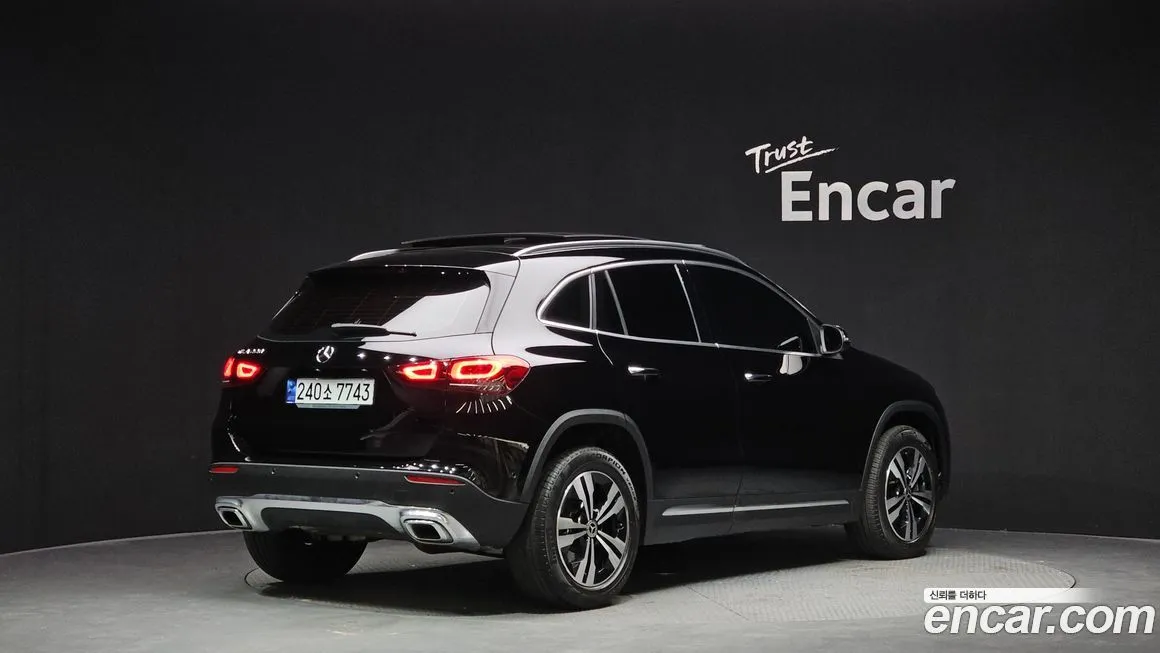 Mercedes-Benz GLA-Class — фото 3