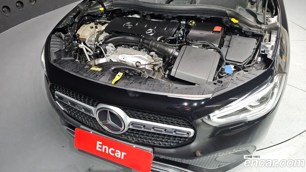 Mercedes-Benz GLA-Class — фото 10