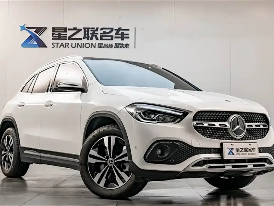 Mercedes-Benz GLA — фото 9