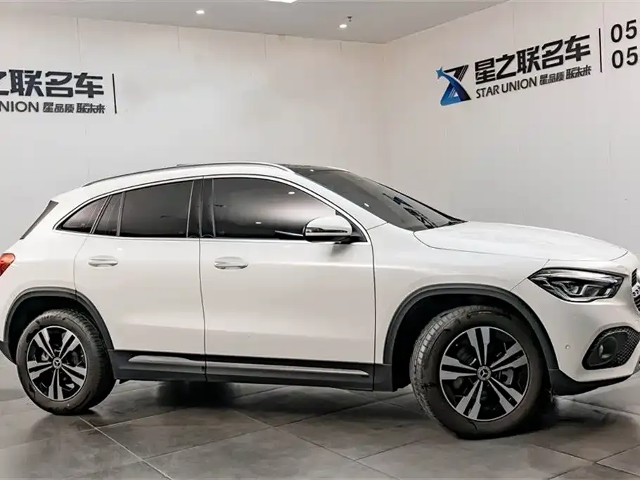 Mercedes-Benz GLA — фото 4
