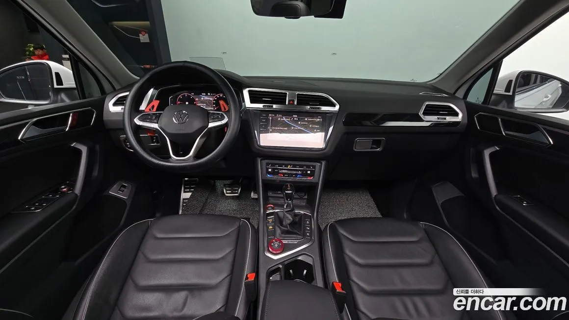Volkswagen Tiguan — фото 5