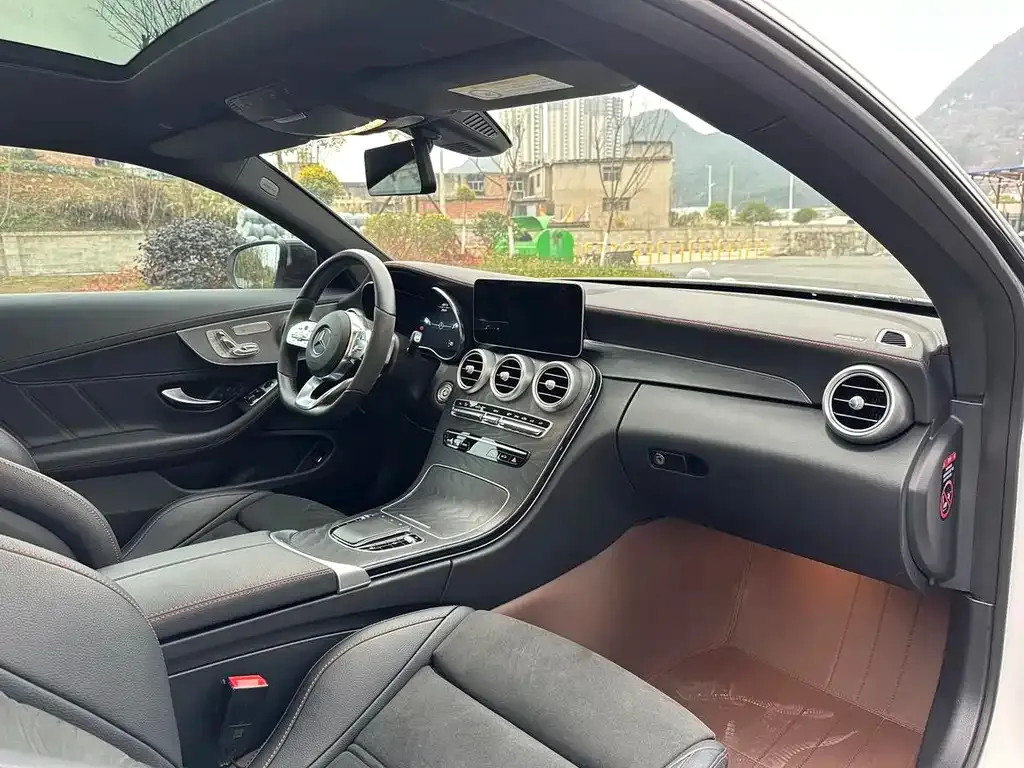 Mercedes-Benz C-Class (Import) — фото 2