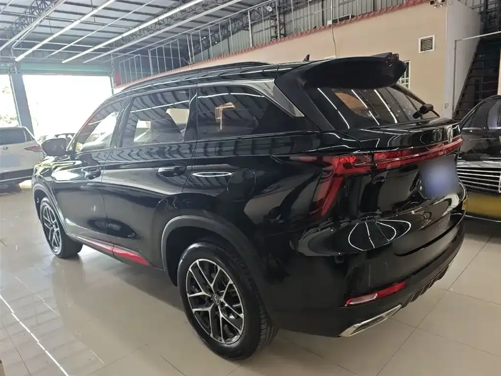 Changan CS75PLUS — фото 6