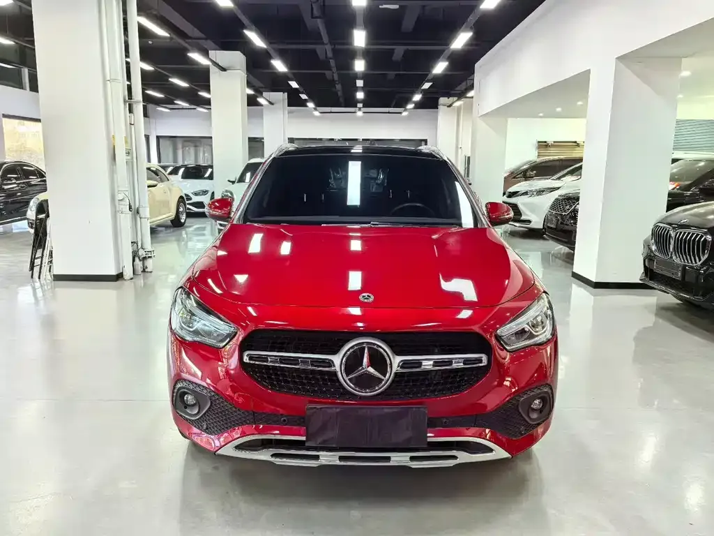 Mercedes-Benz GLA — фото 2