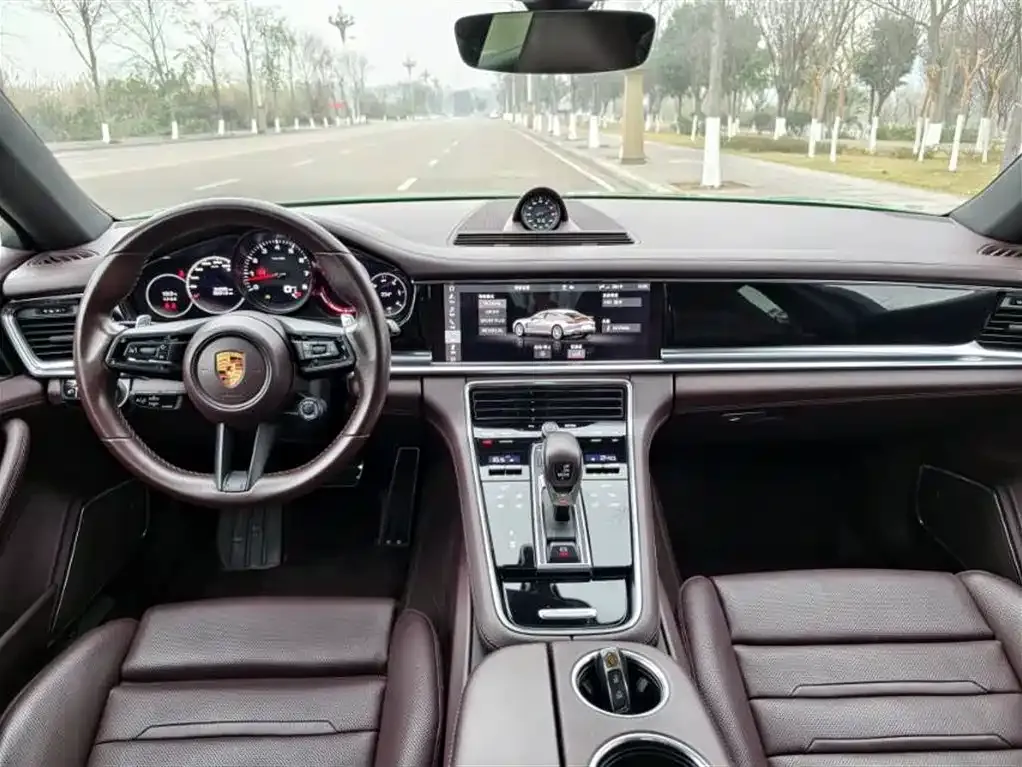 Porsche Panamera — фото 4