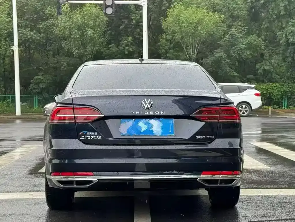 Volkswagen Phideon — фото 8