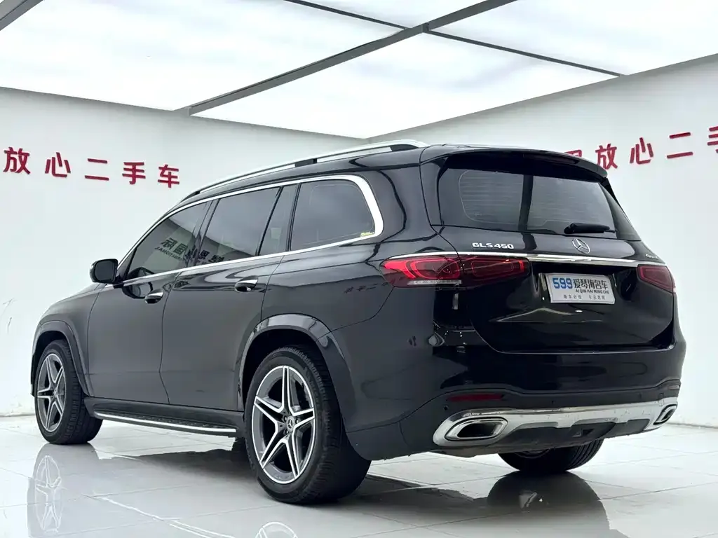 Mercedes-Benz GLS — фото 6