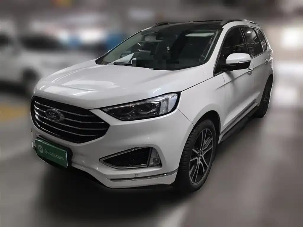 Ford Edge — фото 1