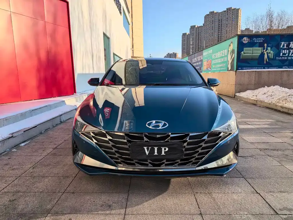 Hyundai Elantra — фото 9