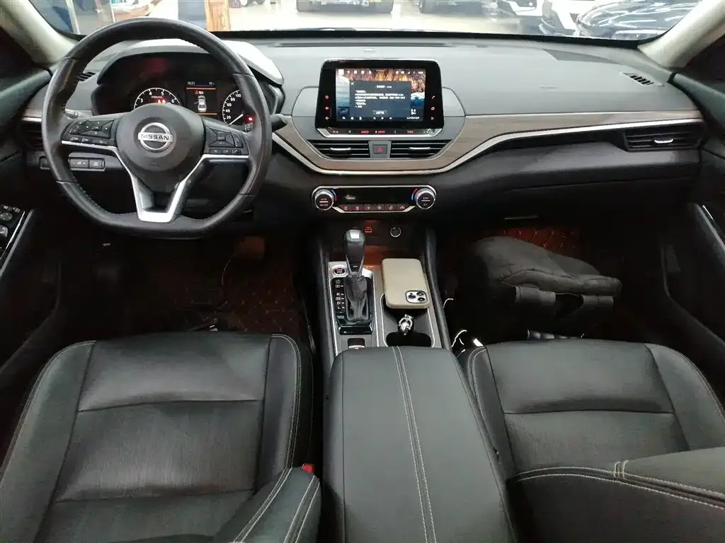 Nissan Teana — фото 10