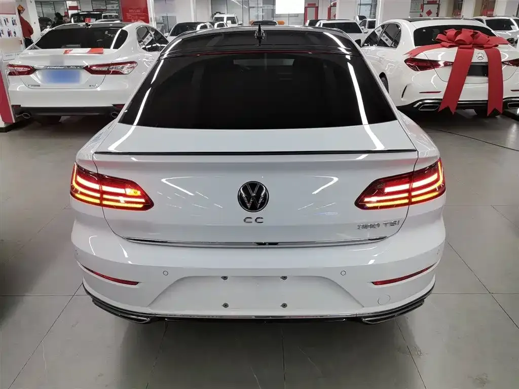 Volkswagen CC — фото 4