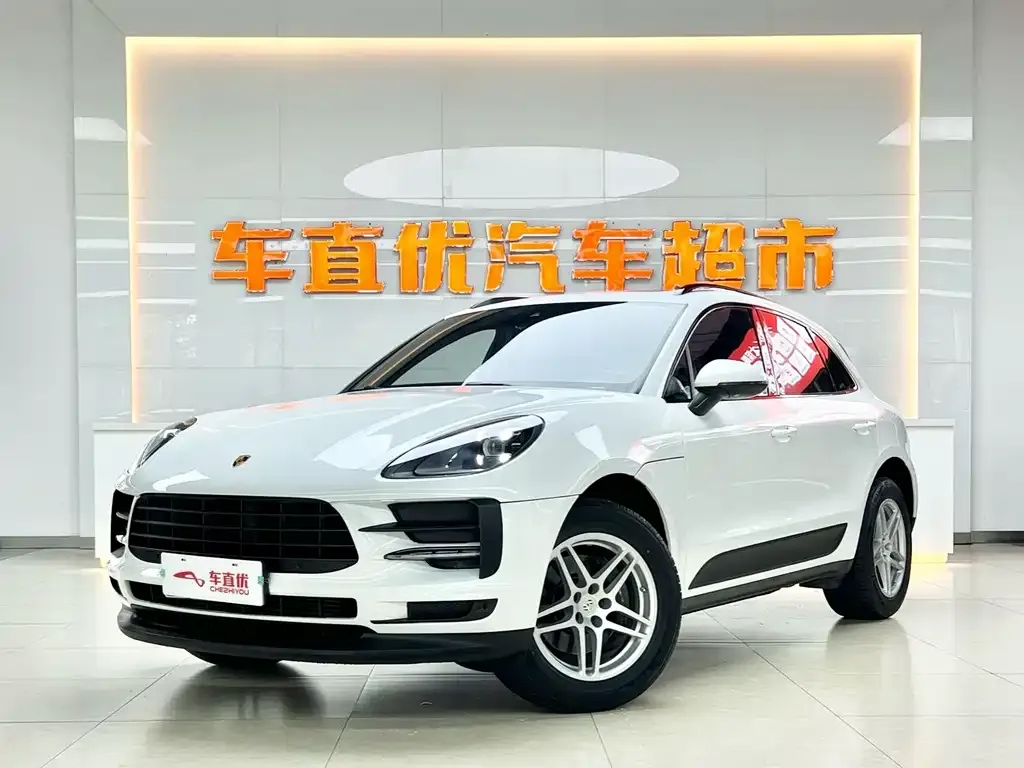 Porsche Macan — фото 1