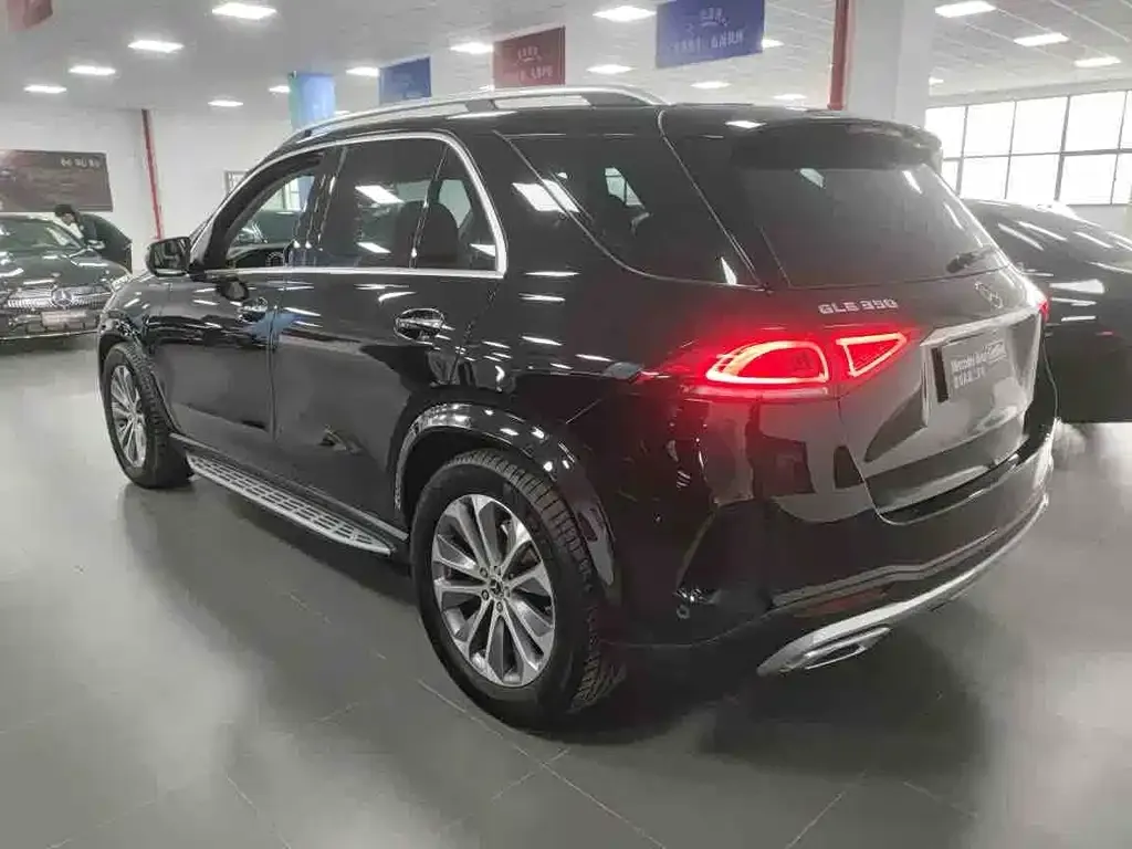 Mercedes-Benz GLE — фото 3