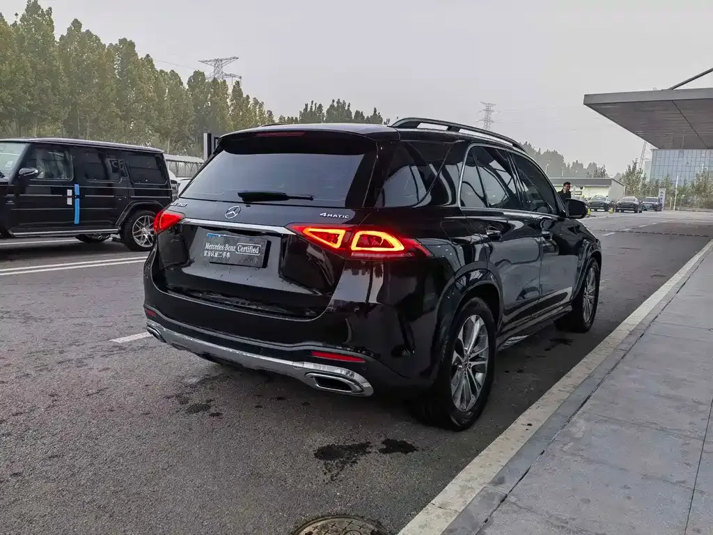 Mercedes-Benz GLE — фото 9