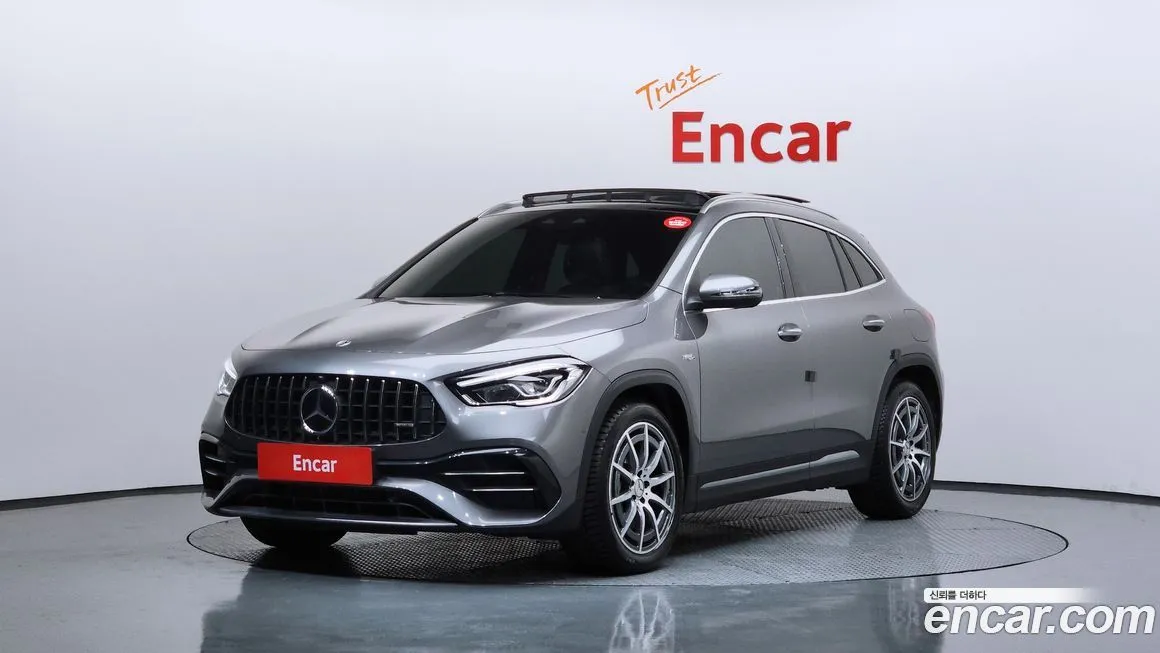Mercedes-Benz GLA-Class — фото 1