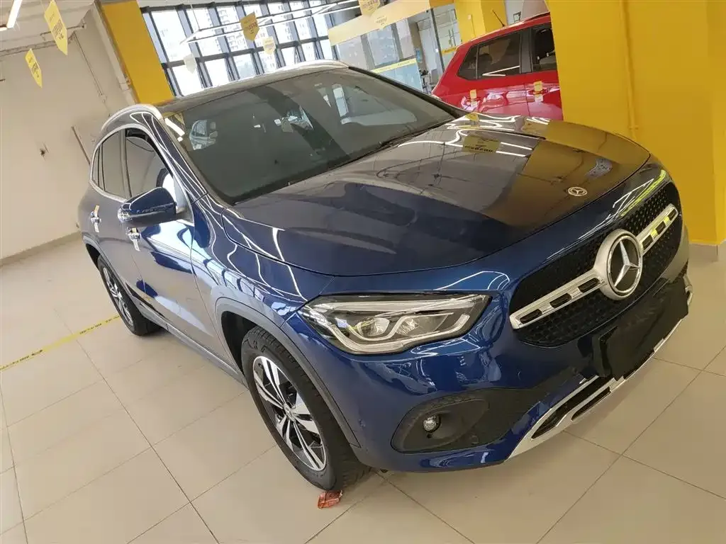 Mercedes-Benz GLA — фото 5