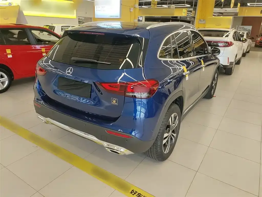 Mercedes-Benz GLA — фото 10
