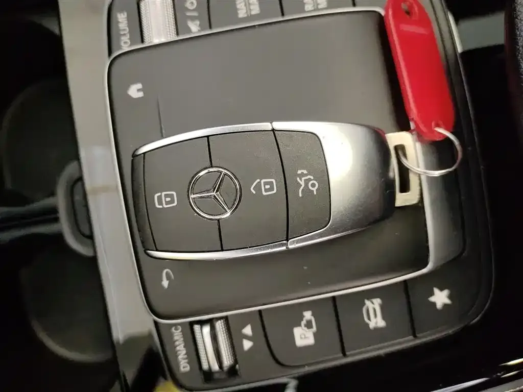 Mercedes-Benz GLA — фото 4