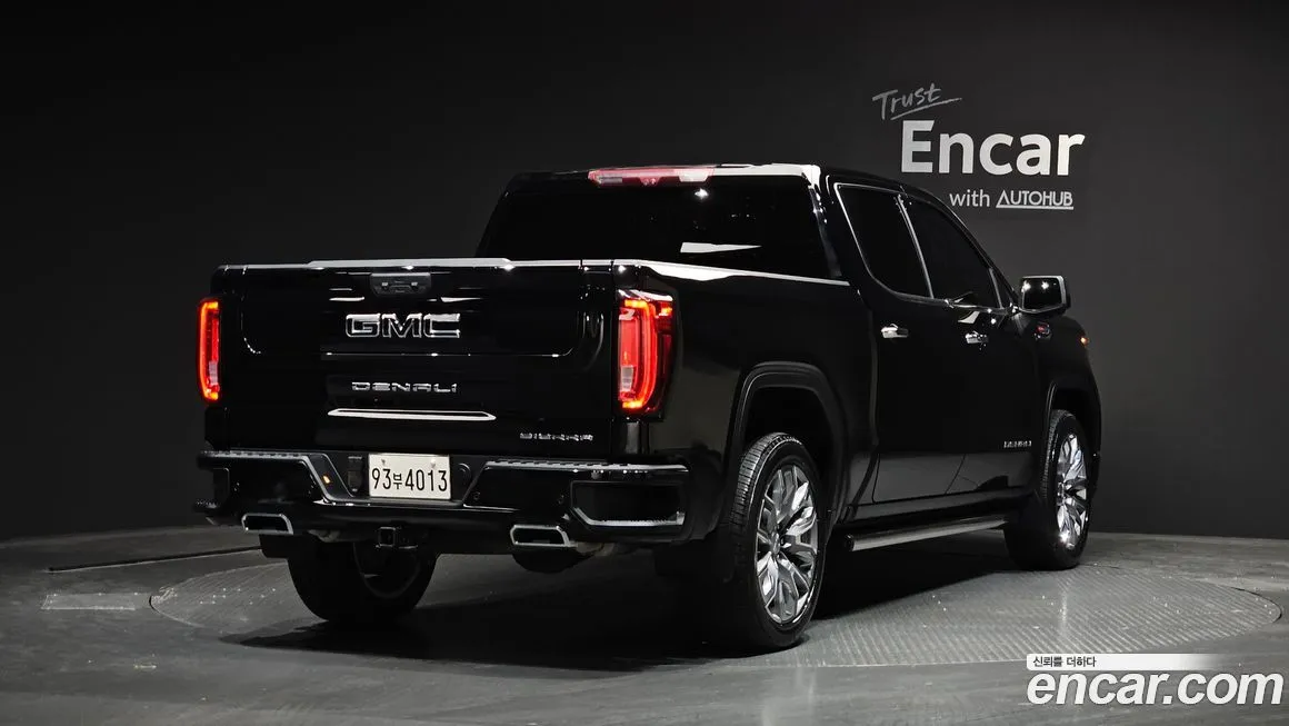 GMC Sierra — фото 2