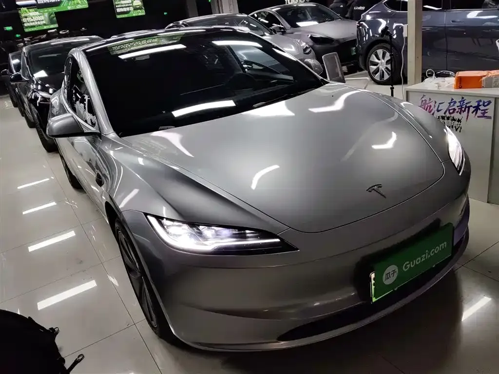 Tesla Model 3 — фото 2