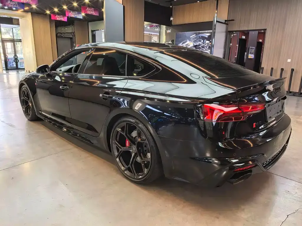 Audi RS 5 — фото 5