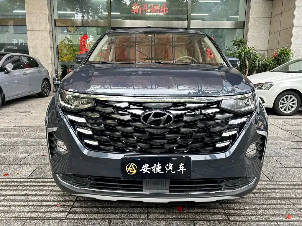 Hyundai Custo — фото 9