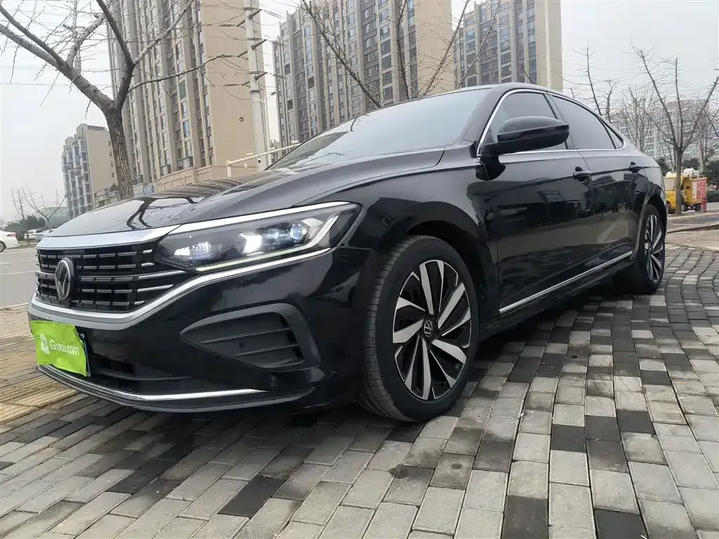 Volkswagen Passat — фото 3