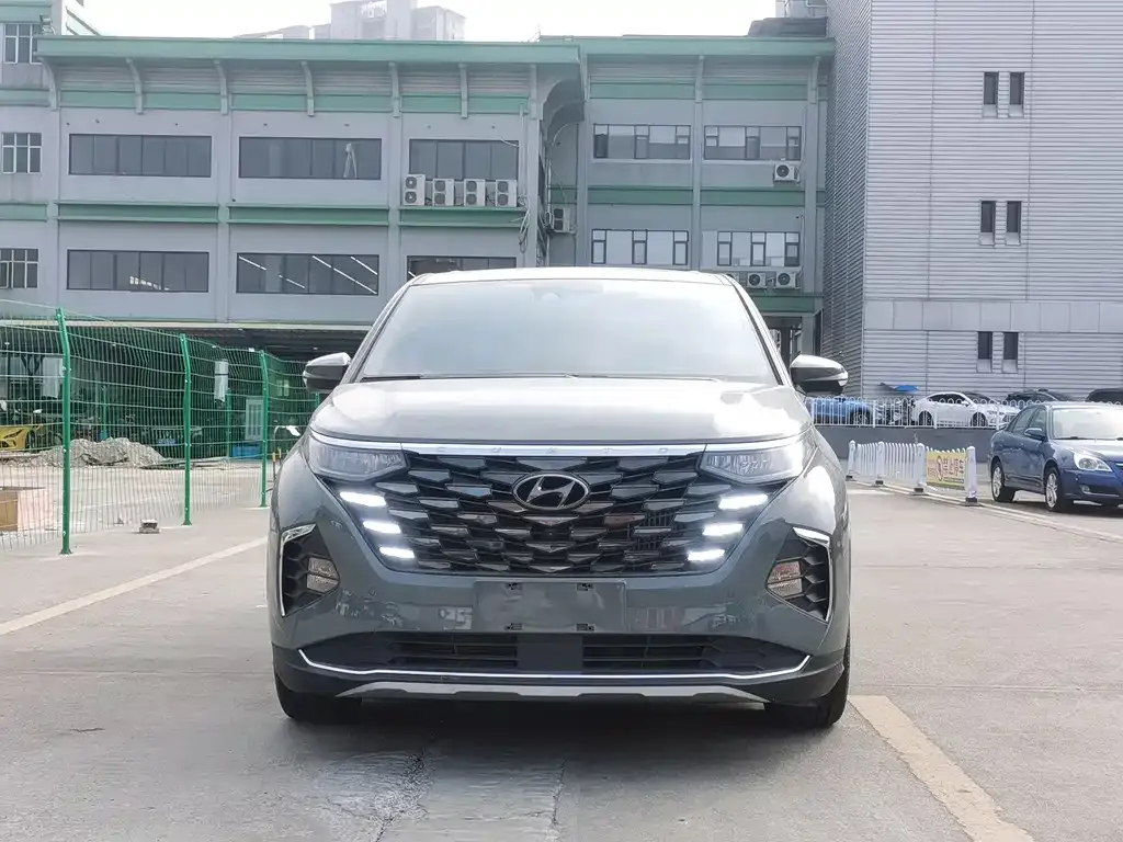 Hyundai Custo — фото 2