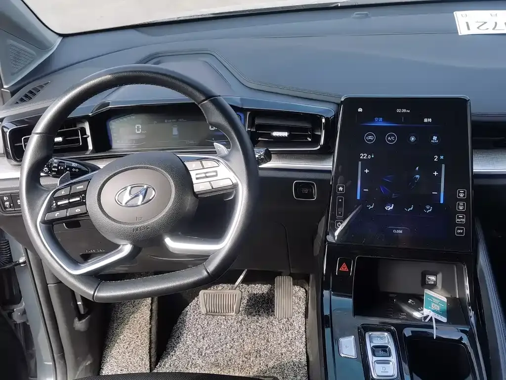 Hyundai Custo — фото 8