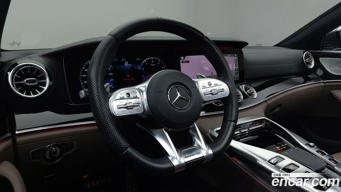 Mercedes-Benz AMG GT — фото 8