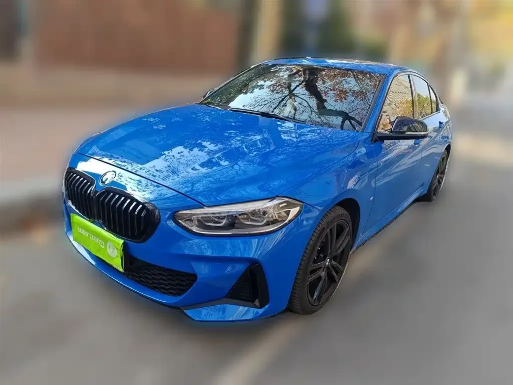 BMW 1 Series — фото 1