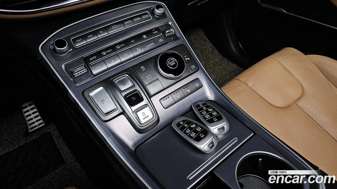 Hyundai Santafe — фото 8