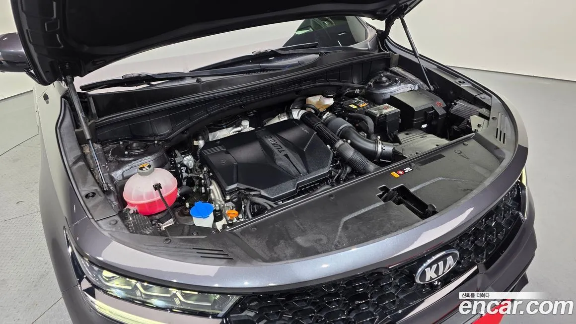 Kia Sorento — фото 10