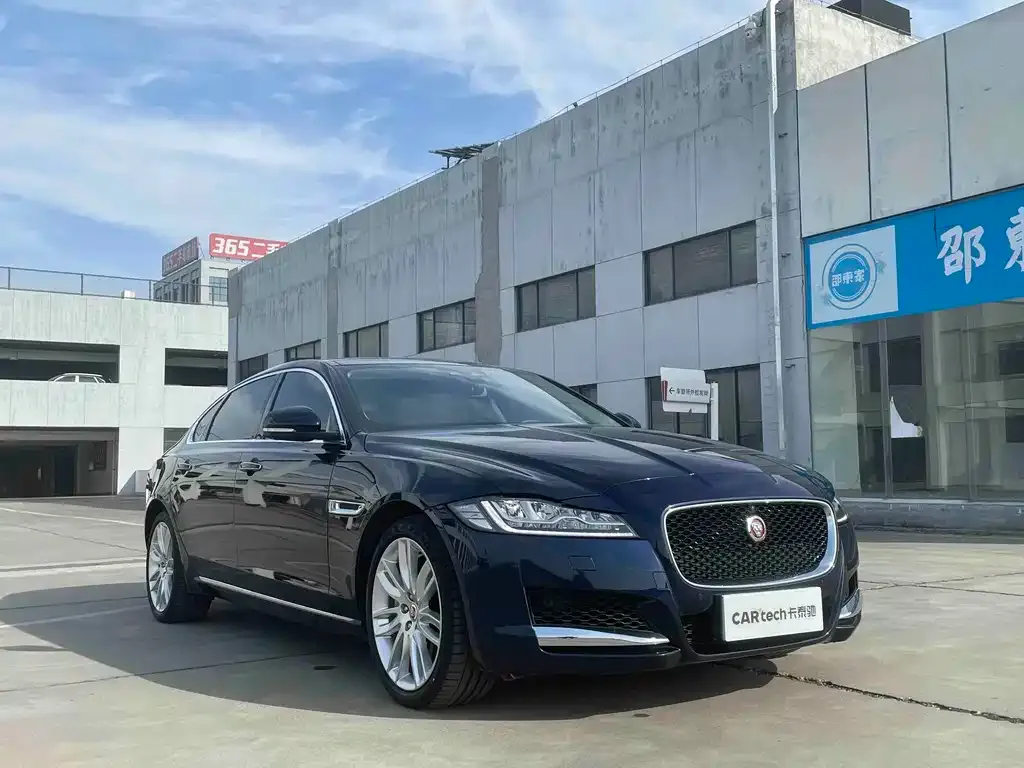 Jaguar XFL — фото 9