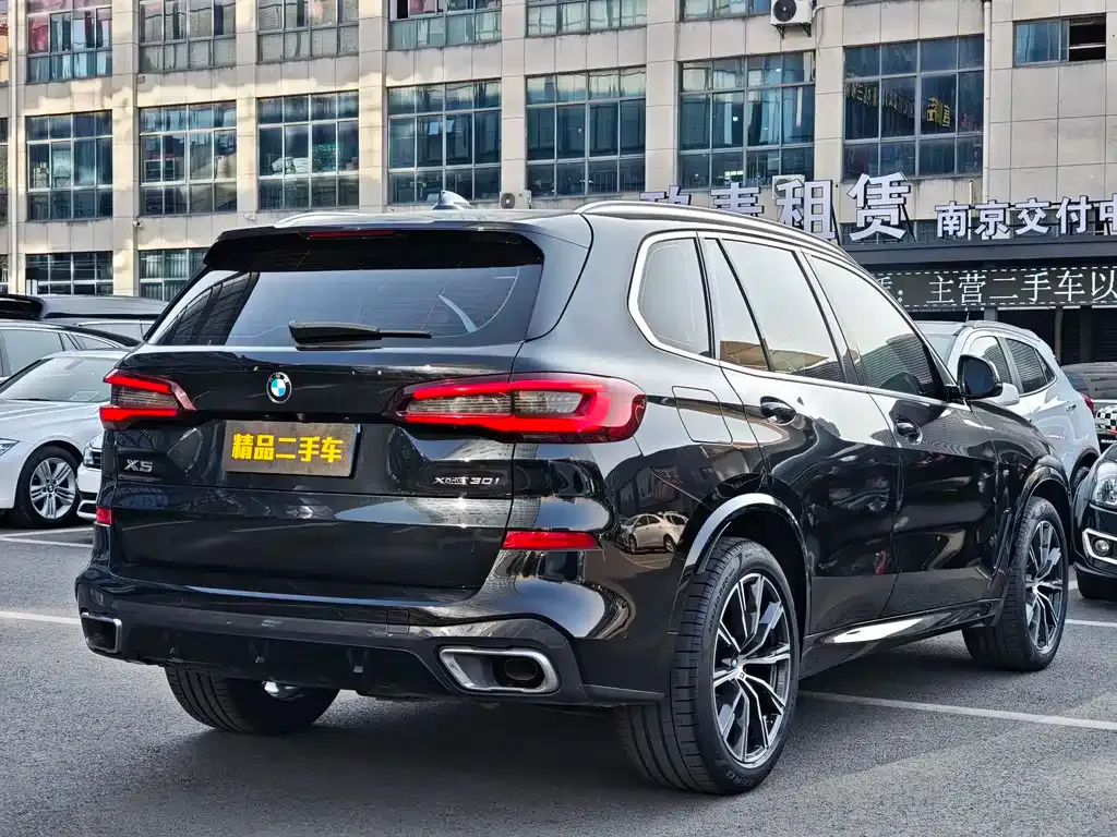 BMW X5 (Import) — фото 5