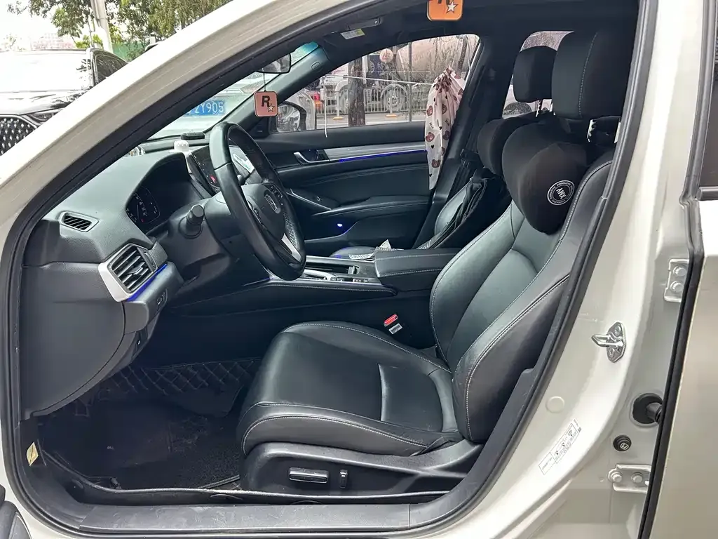 Honda Inspire — фото 3